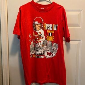 **SOLD** Vintage 1993 NFL Kansas City Chiefs Joe Montana Salem Sportswear Tee